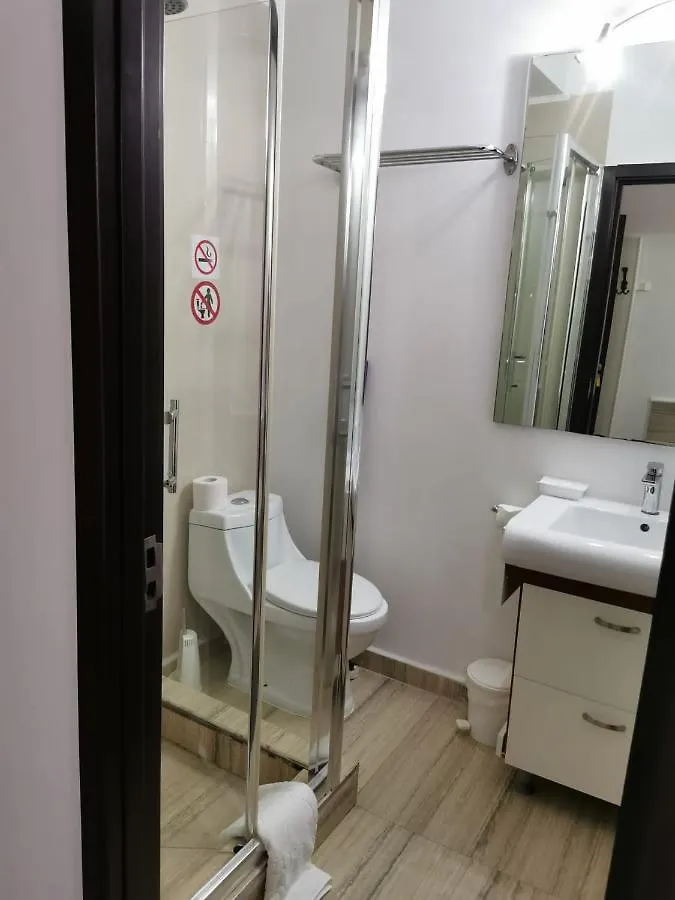 Nevis Fundeni Hotell Bukarest Rumänien